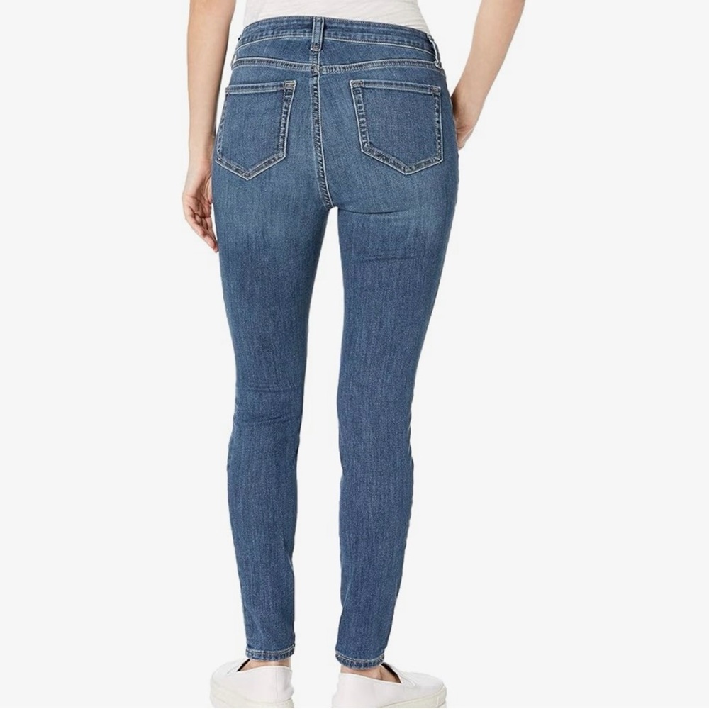 Amazon Essentials Slim Blue Jeans NWT - Picture 4 of 6